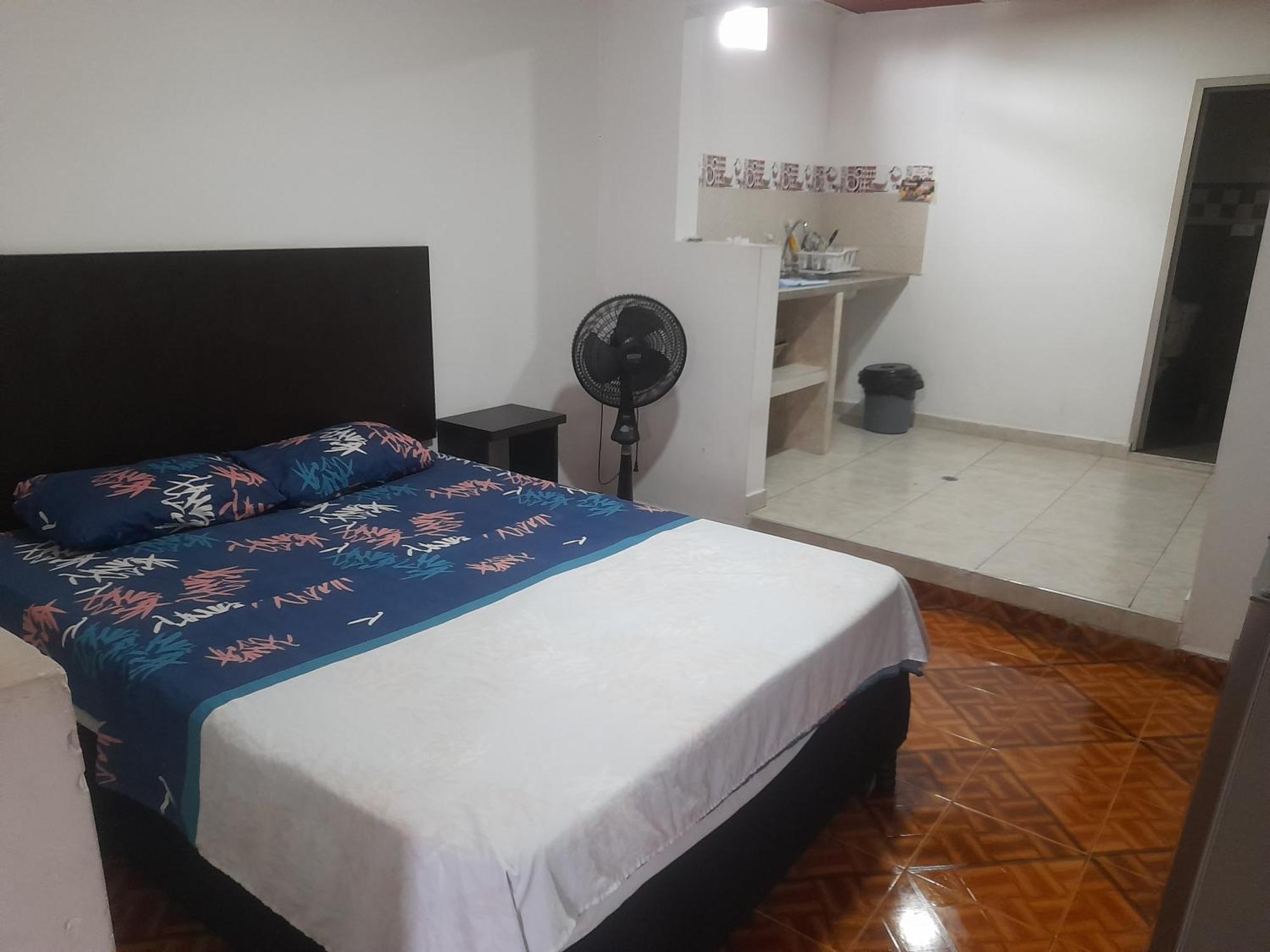 Apartaestudios El Jardin 2 Кали Экстерьер фото